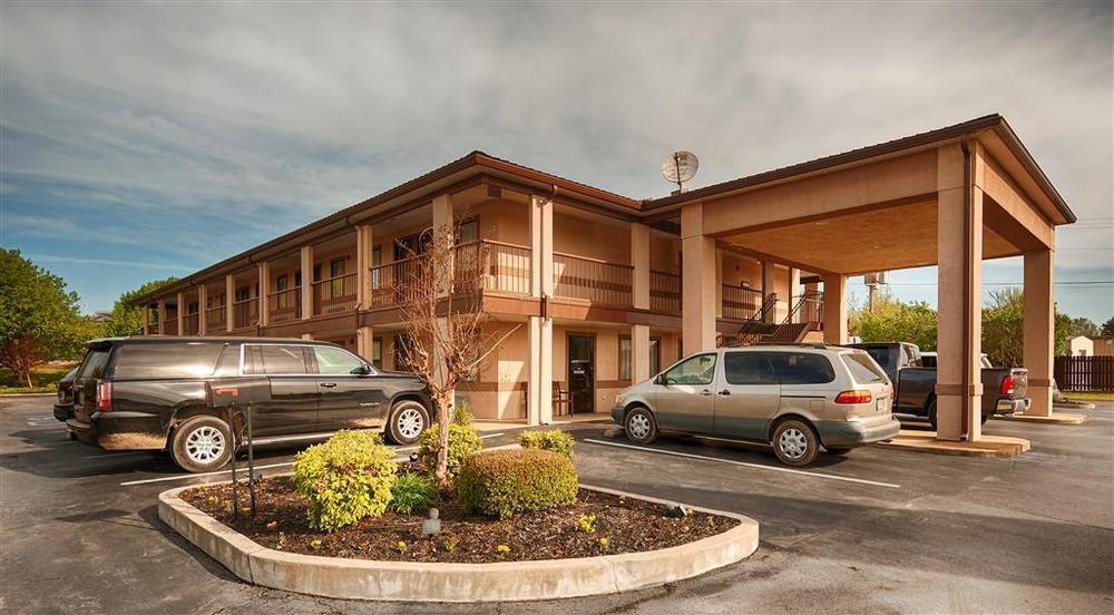 Econo Lodge Ripley Exterior photo